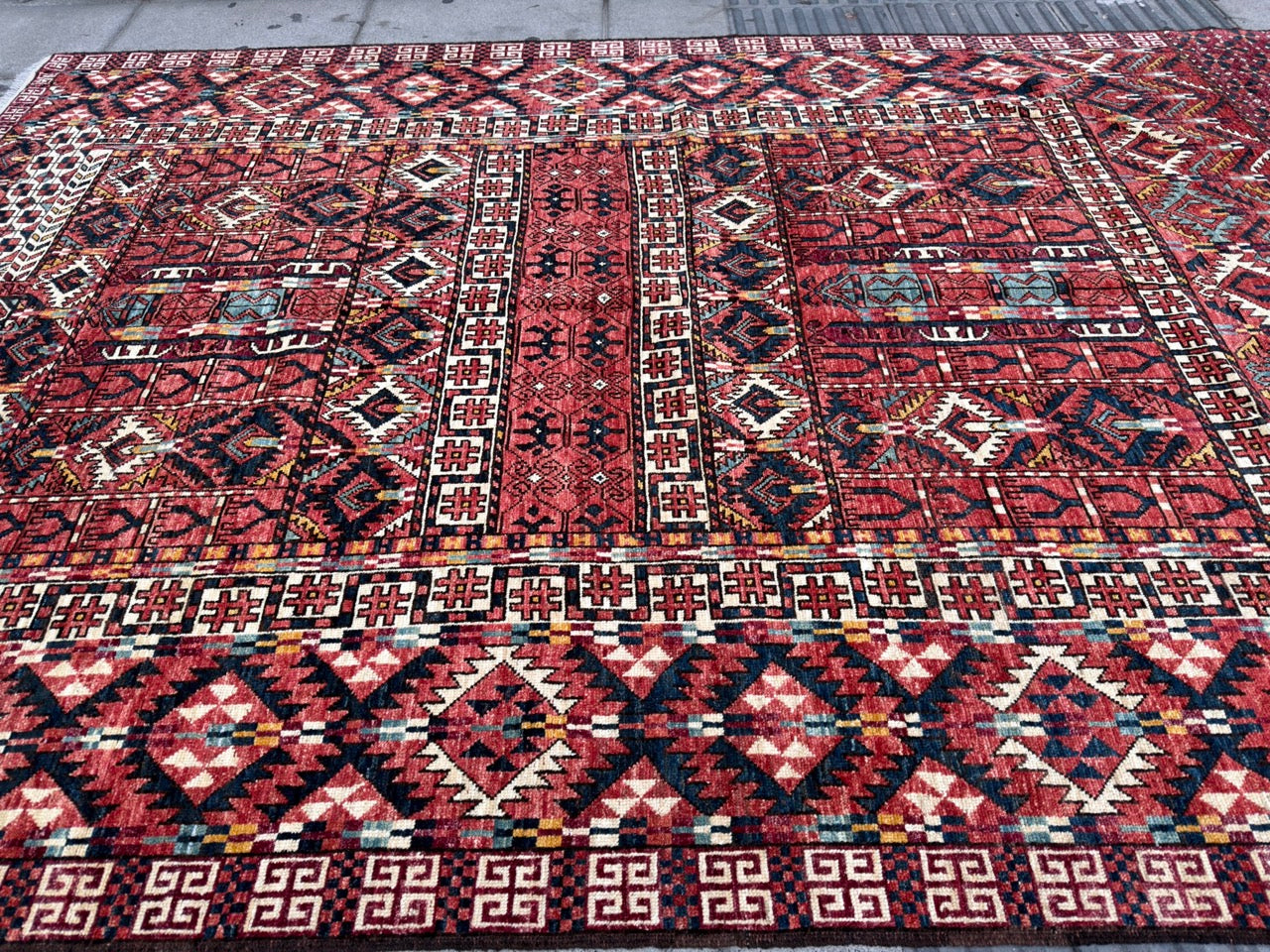 Oriental rug 290x192cm