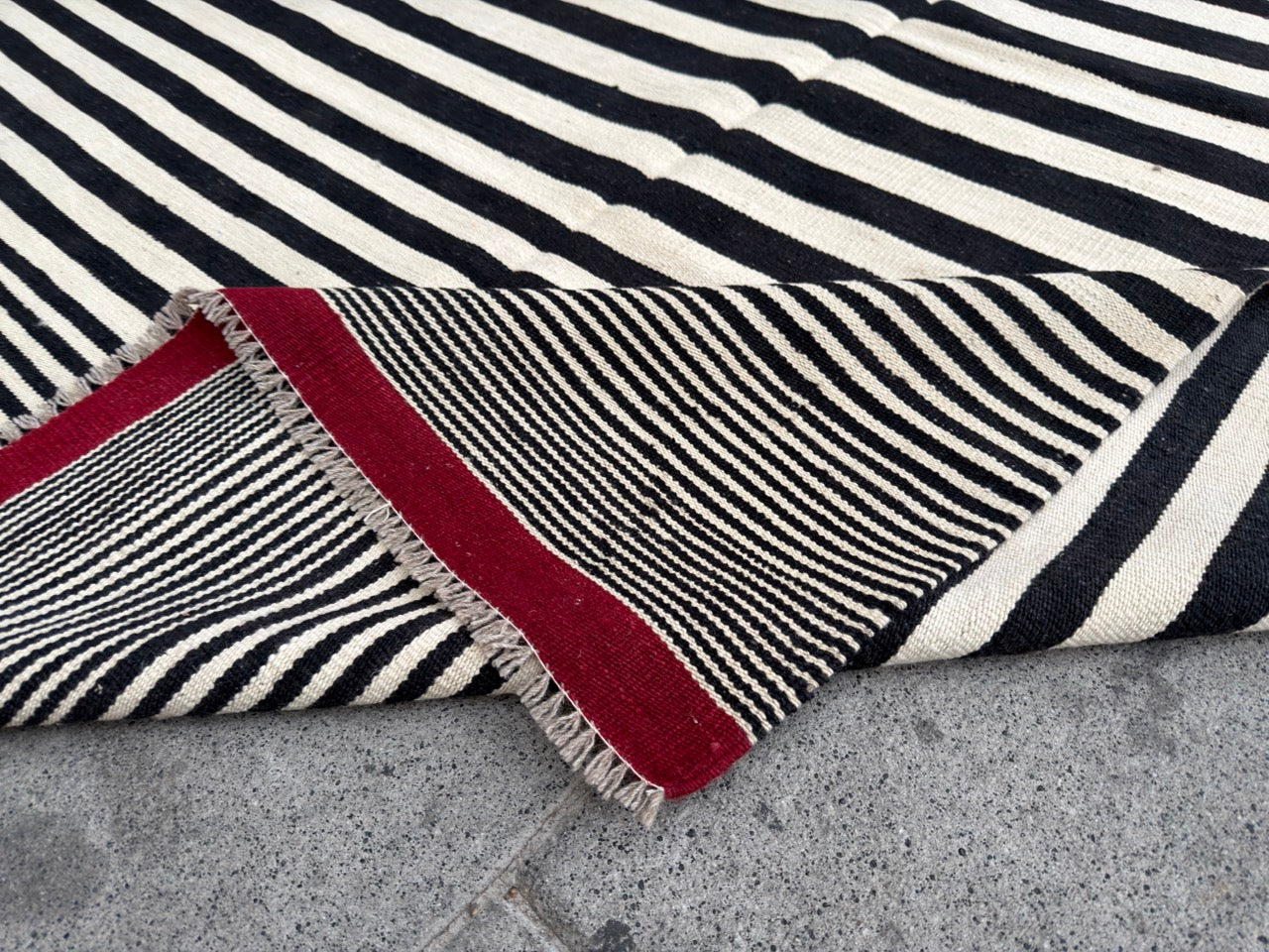 Modern Kilim 240x180cm