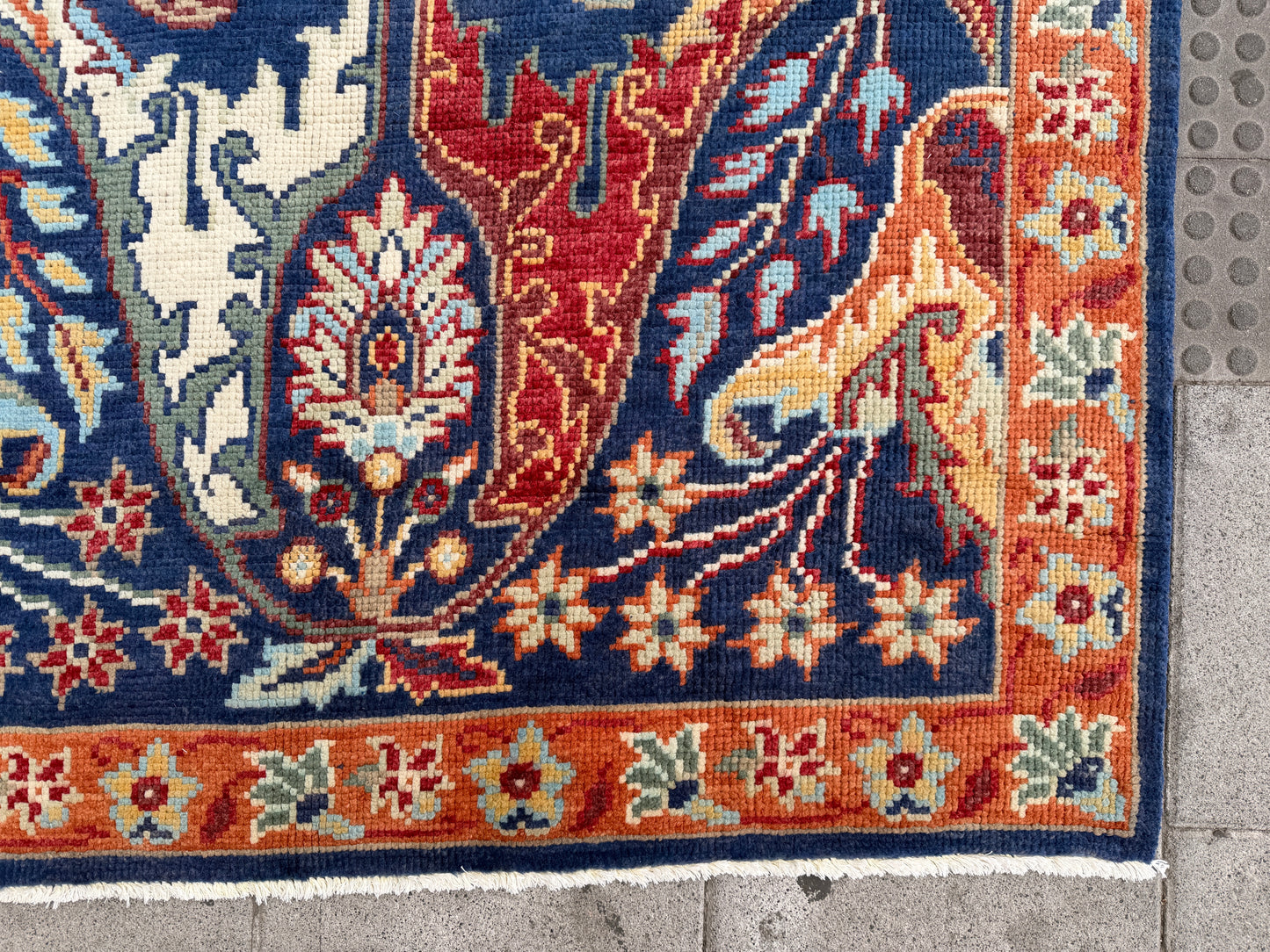 Ziegler Rug 306x244cm