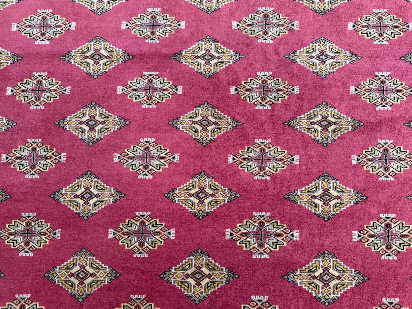 Jaldar rug 260x202cm