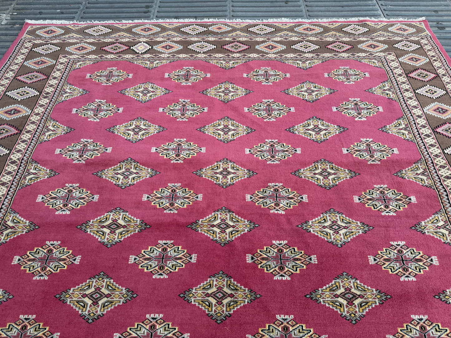 Jaldar rug 260x202cm
