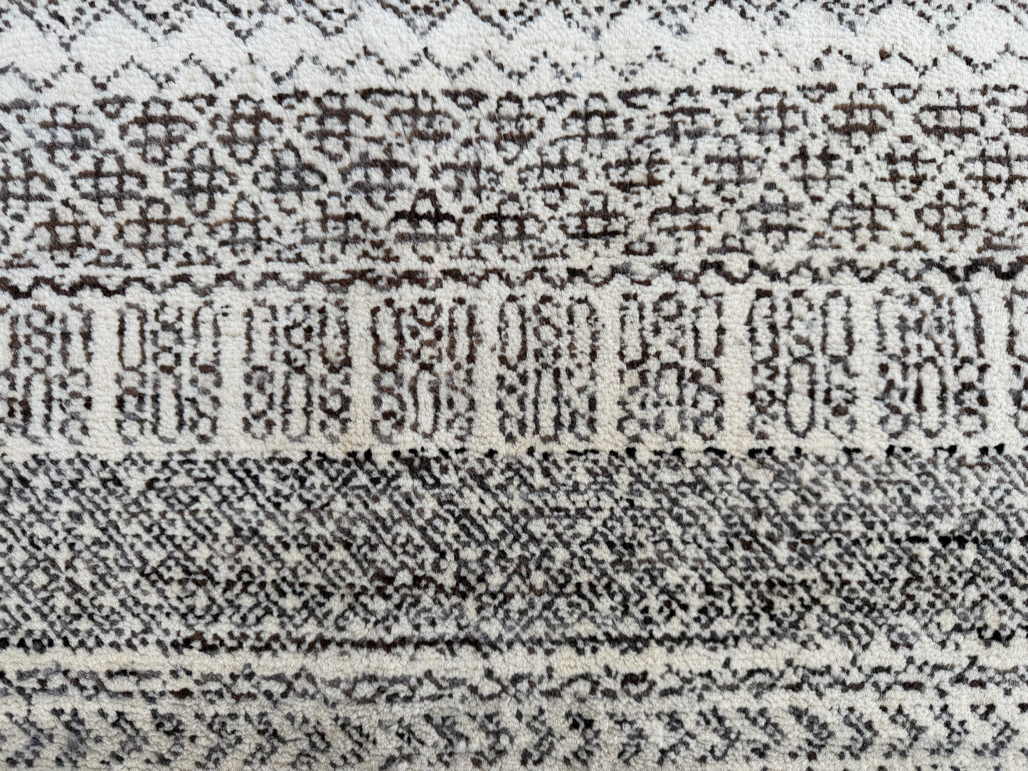 Berber rug 250x170cm