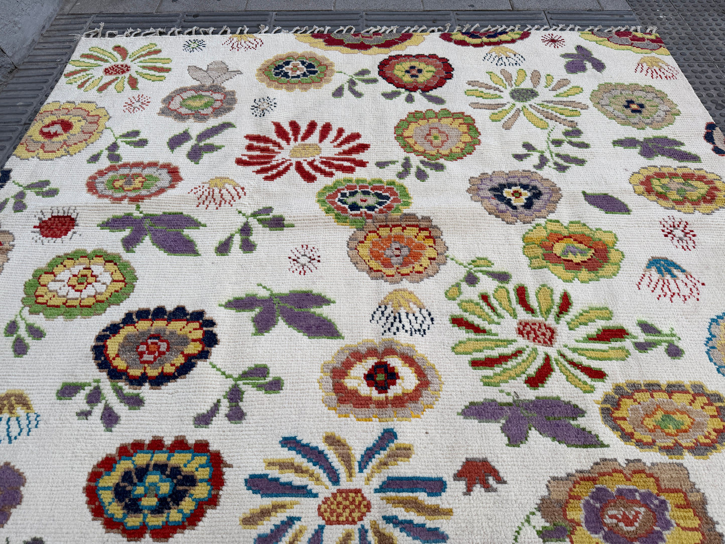 Berber Rug 302x243cm