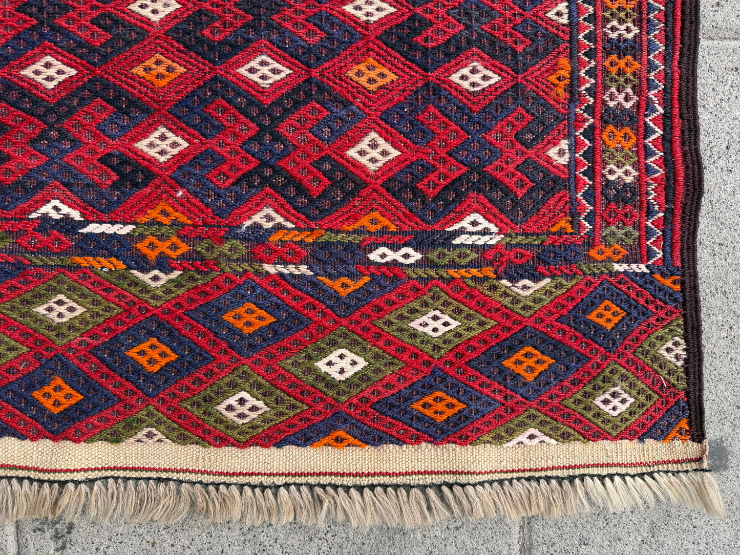 Vintage kilim 140x120cm