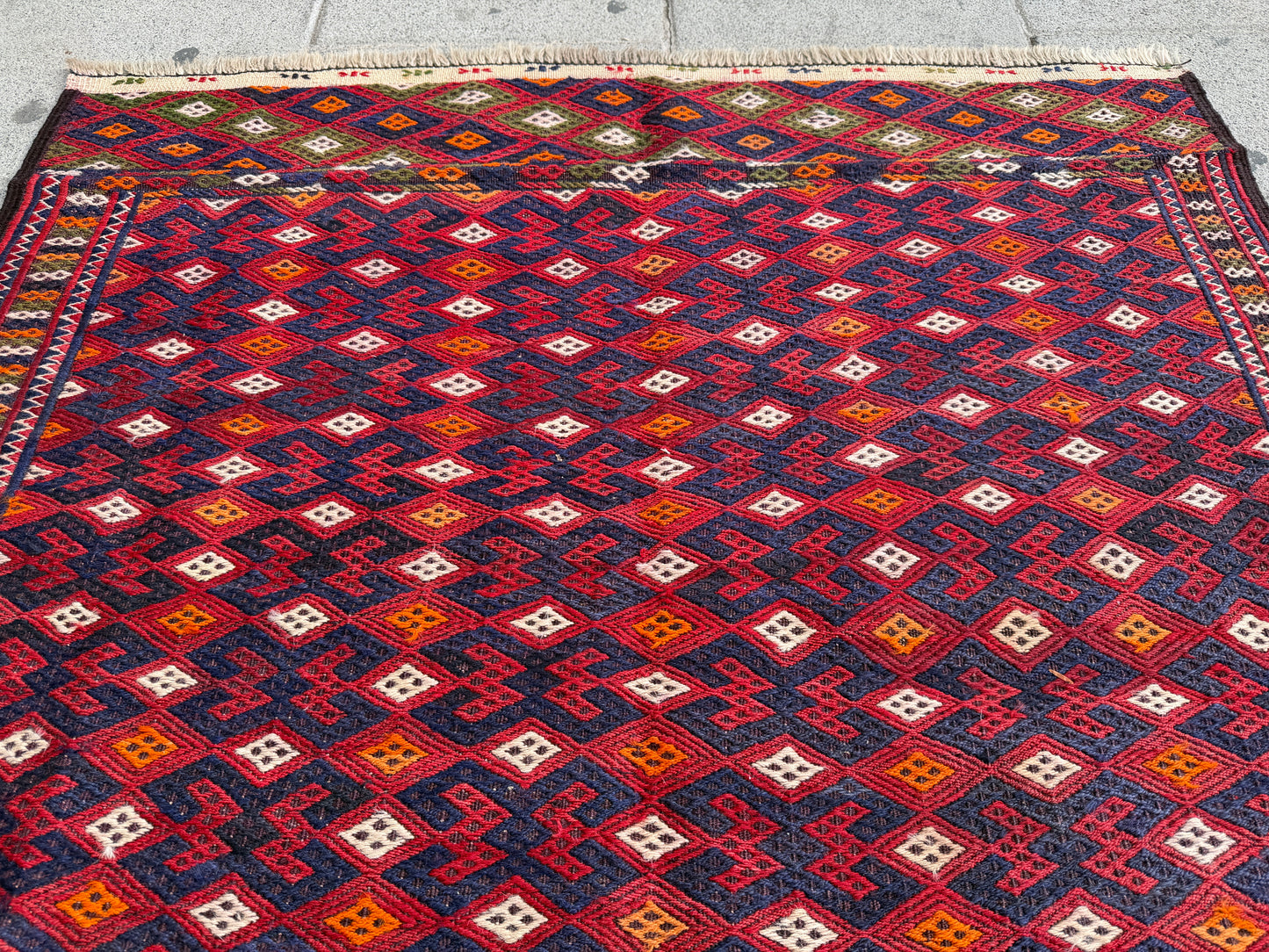 Vintage kilim 140x120cm