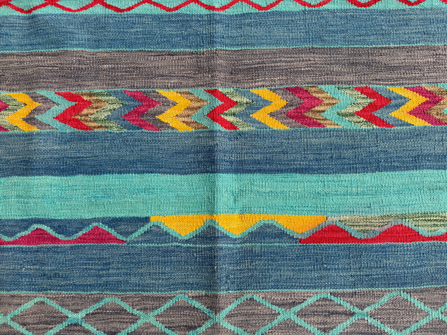 Modern kilim 153x103cm