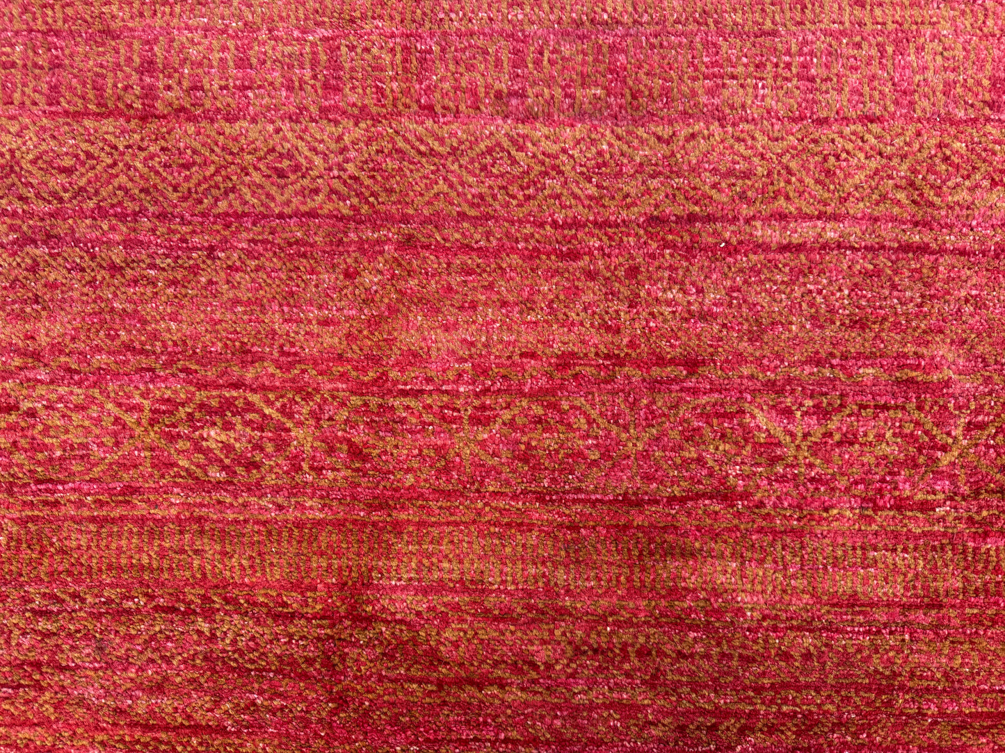 Gubbe Rug 306x243cm