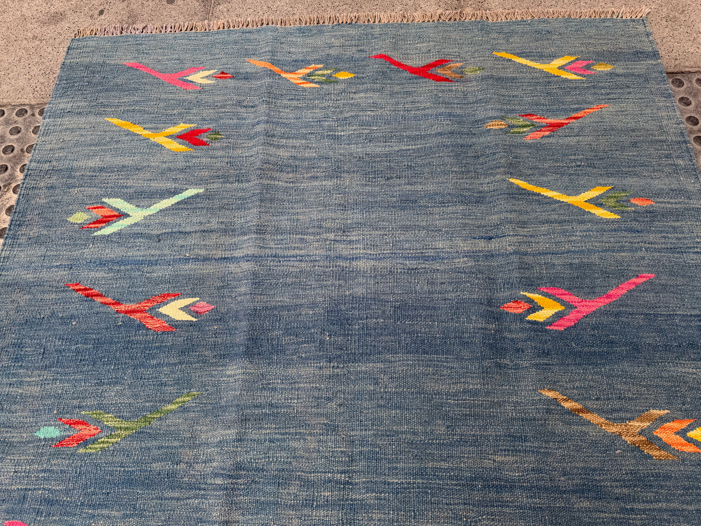 Modern kilim 180x130cm