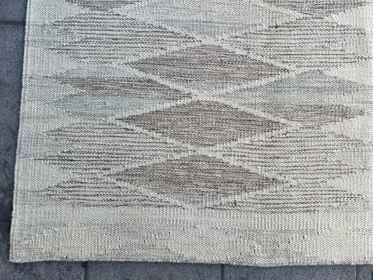 Sumak kilim.