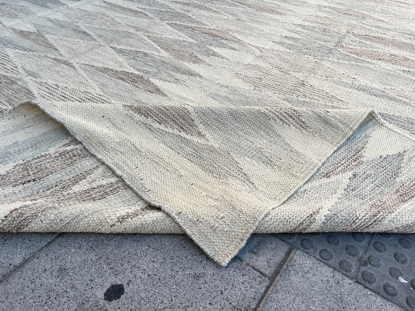 Sumak kilim.