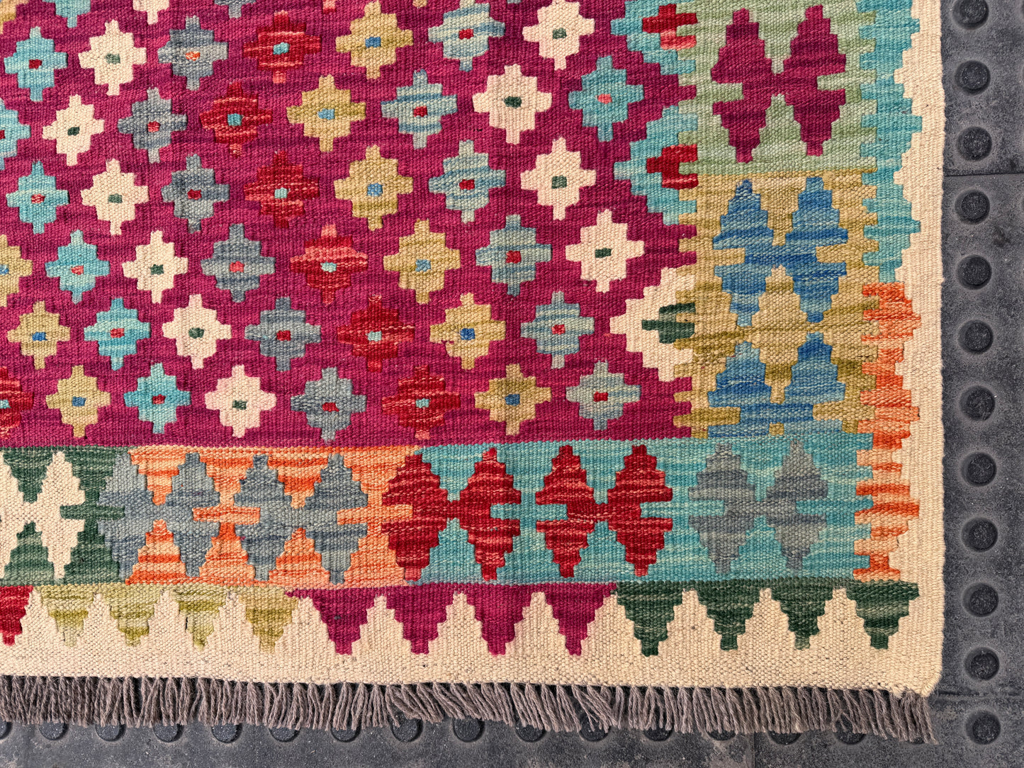 Classic maimana kilim 186x121cm