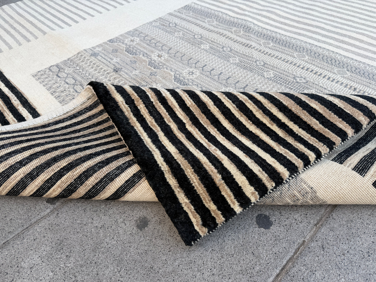 Gabbe rug 292x202cm