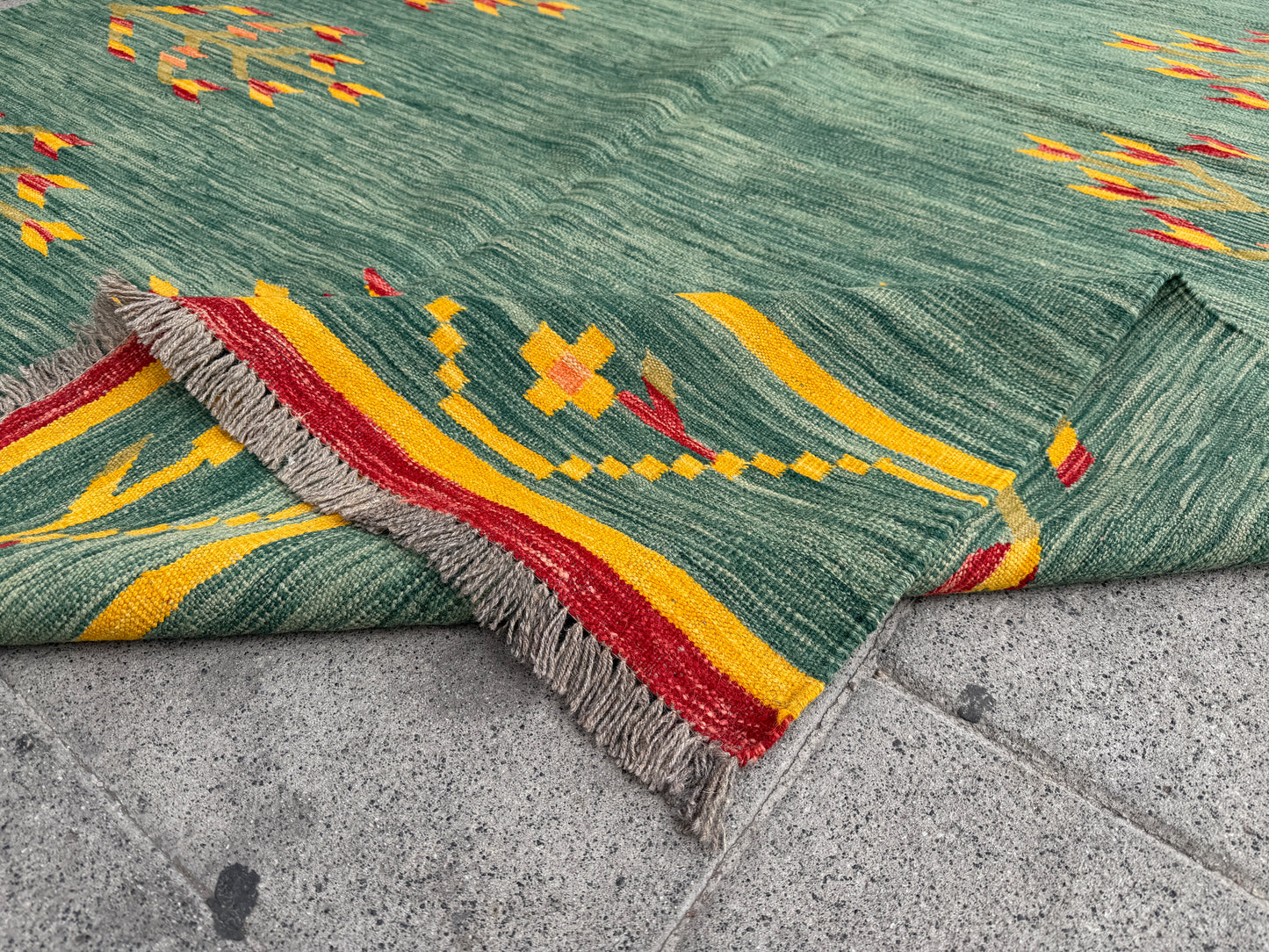 Contemporary design Kilim 245x174cm