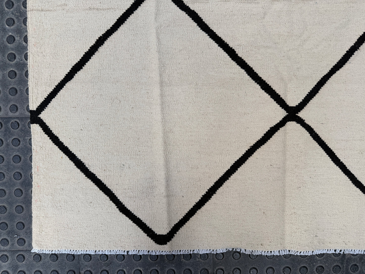 Classic Berber Kilim 205x152cm