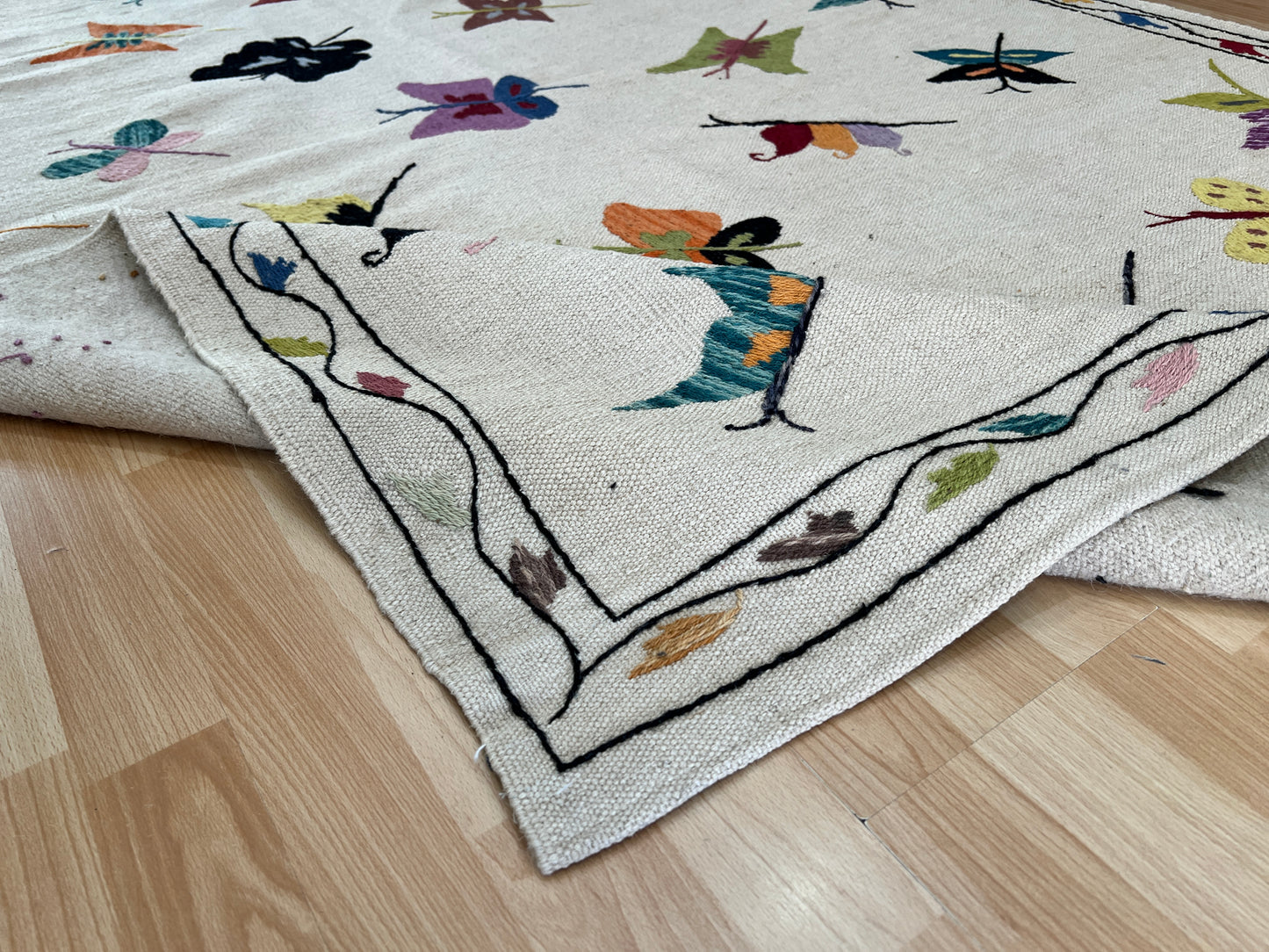 Suzani Vintage Embroidered Kilim