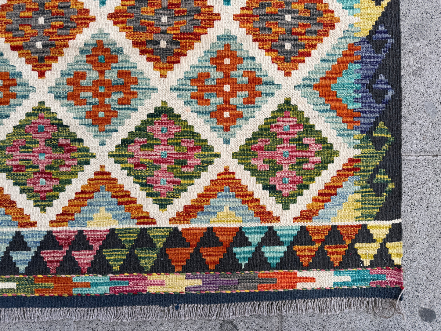 Classic Maimana Kilim 245x181cm