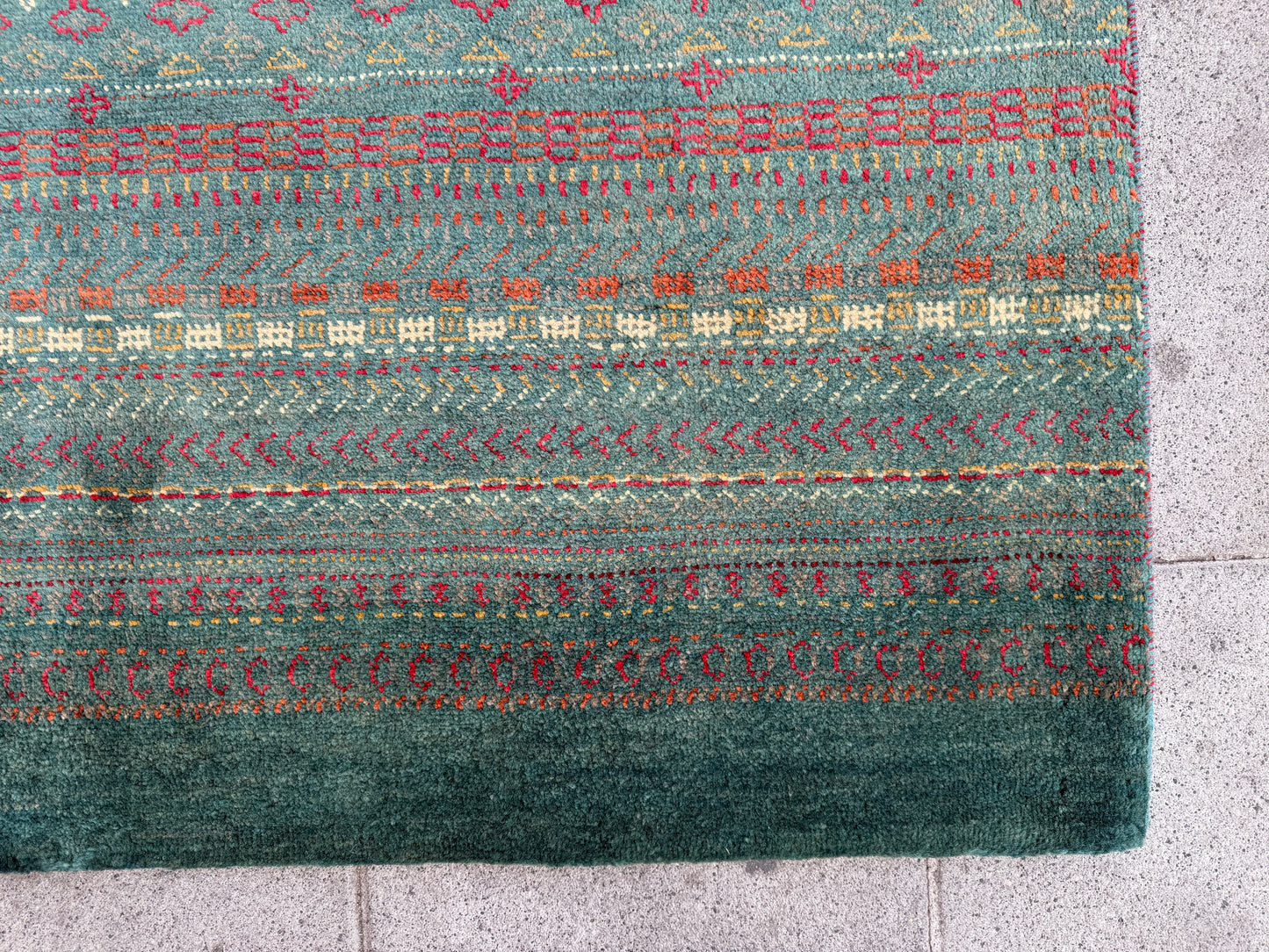 Gabbe rug 250x175cm