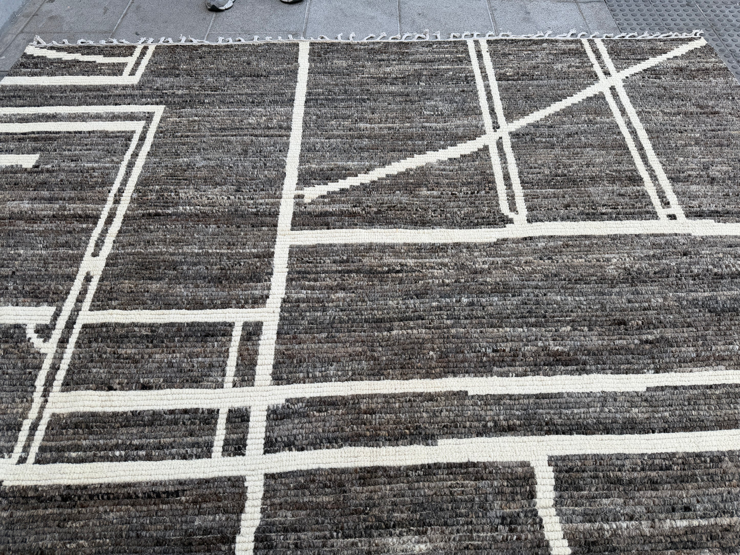 Berber Hand knotted Rug (380x280cm)