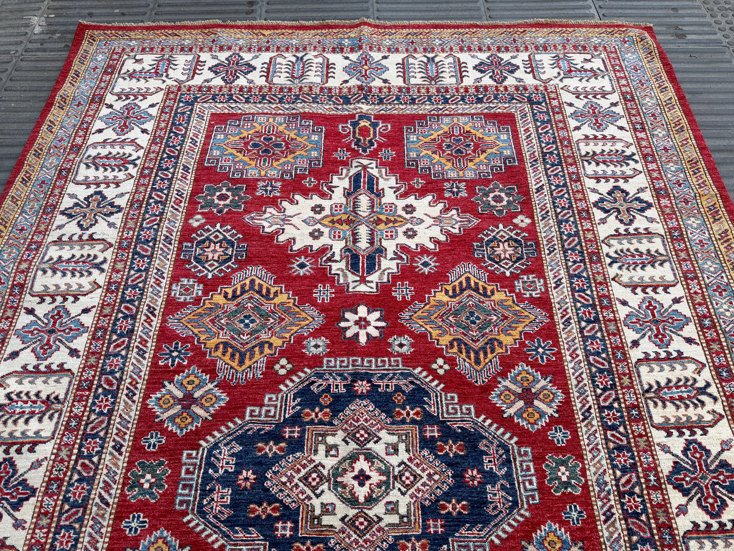 Kazak rug 304x200cm