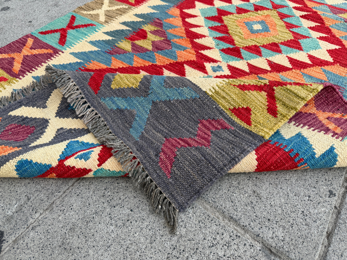 Maimana Kilim