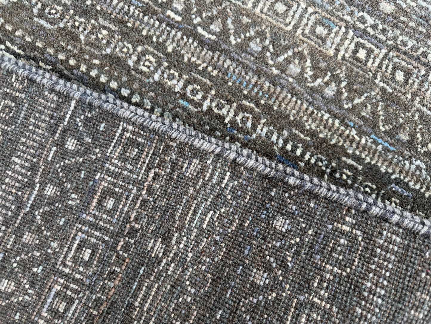 Gabbe rug 290x204cm