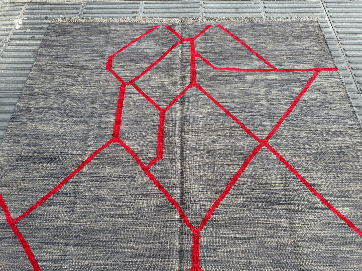 Comtemporary design Kilim 244x170cm