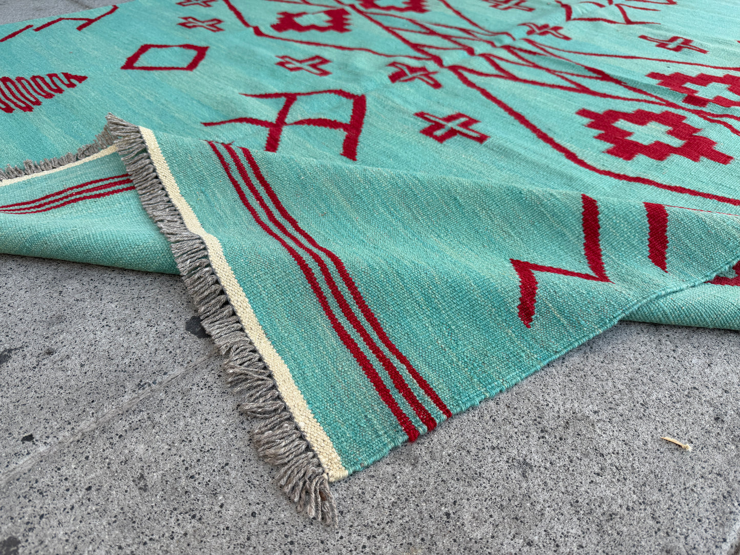 Comtemporary design Kilim 240x175cm
