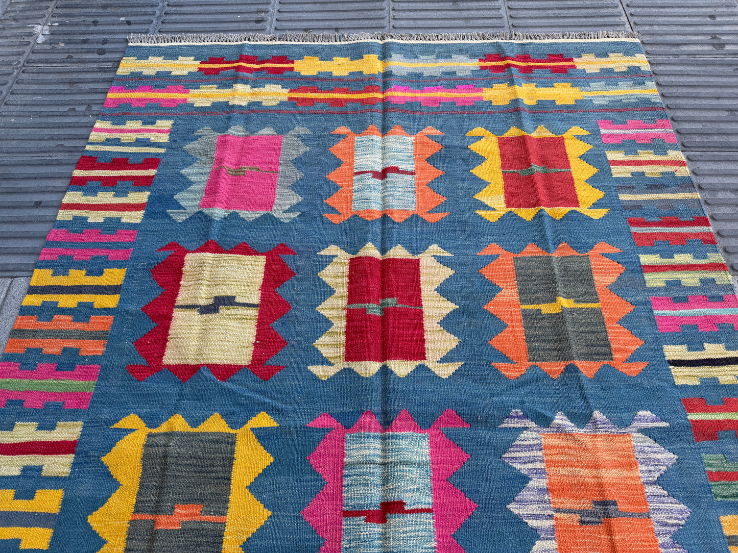 Comtemporary design Kilim 245x166cm