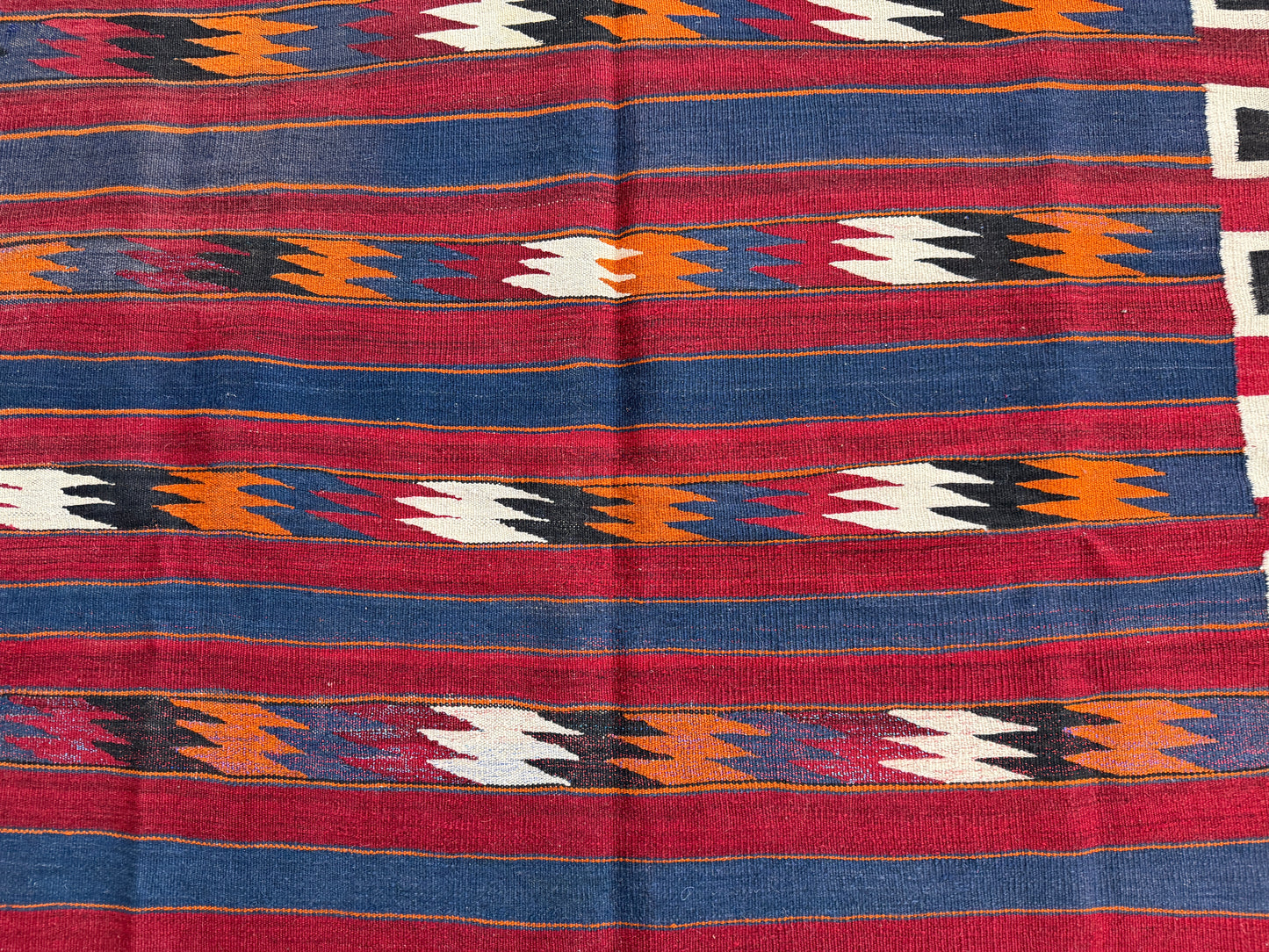 Vinatge Kilim 294x150cm