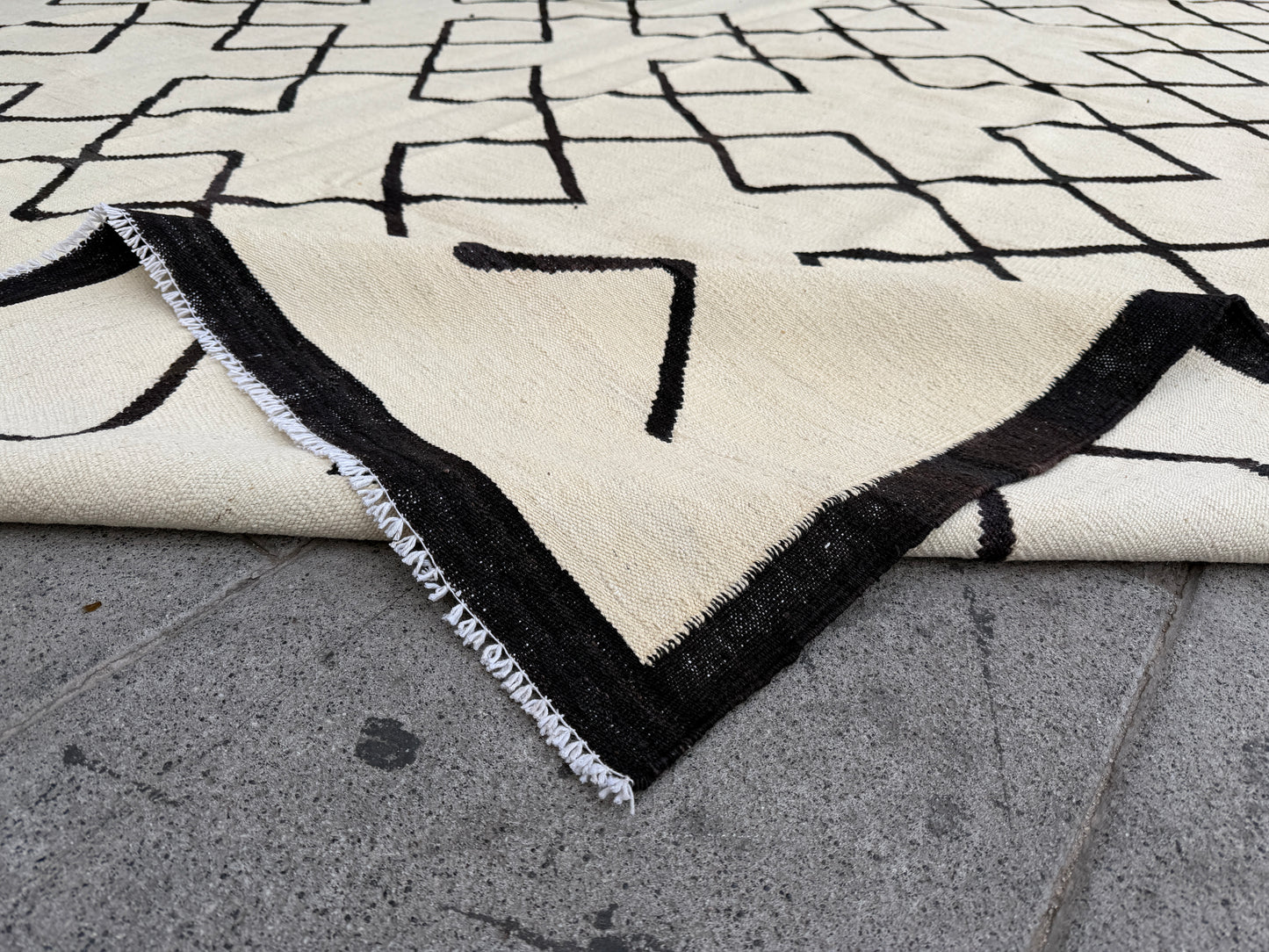 Berber Kilim 346x252cm