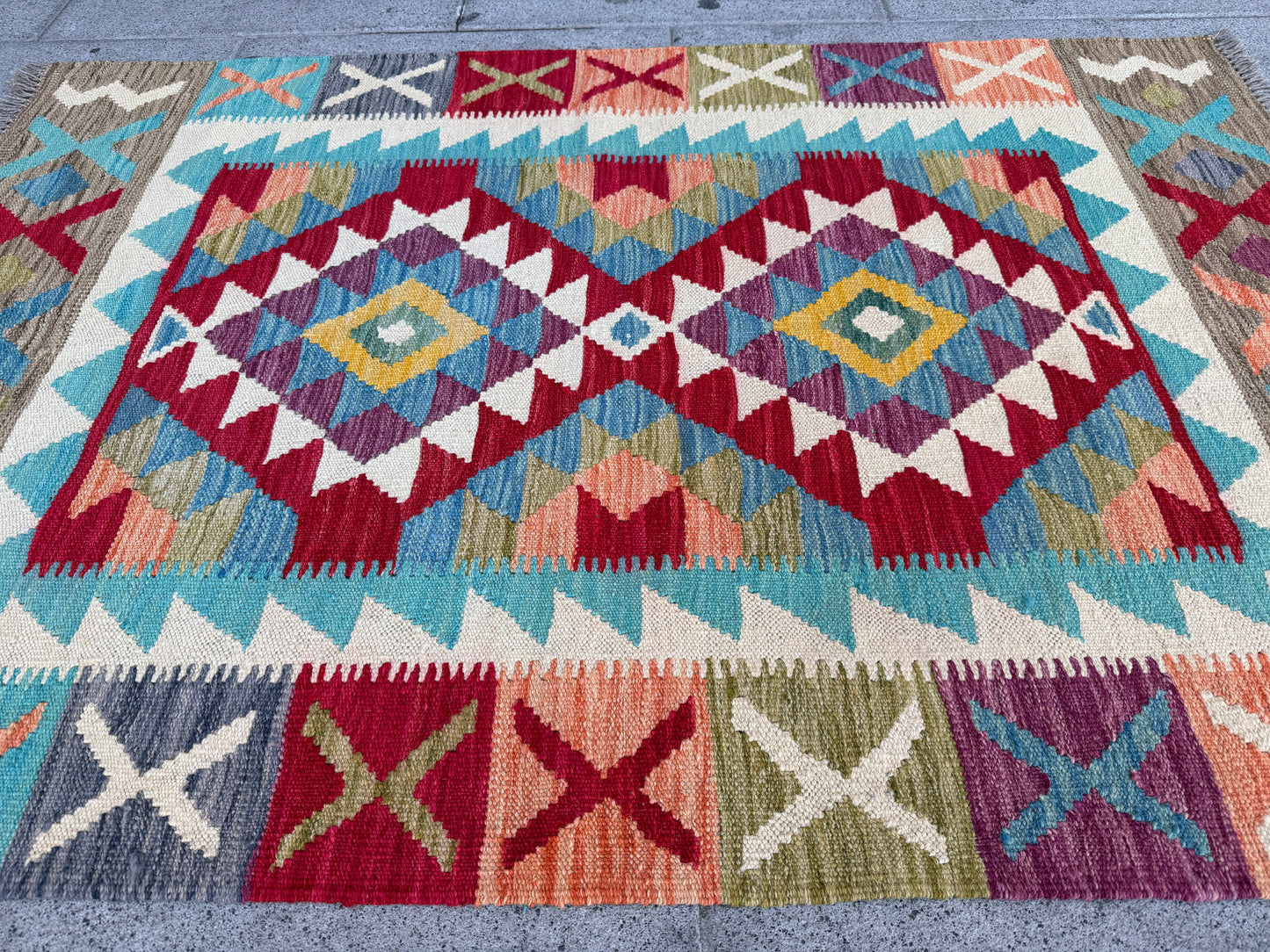 Maimana Kilim