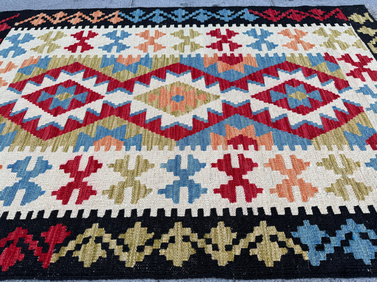 Maimana Kilim