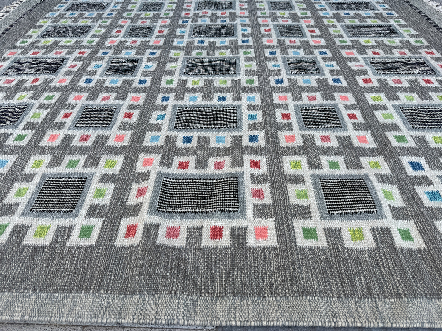 Contemporary design Kilim 300x250cm