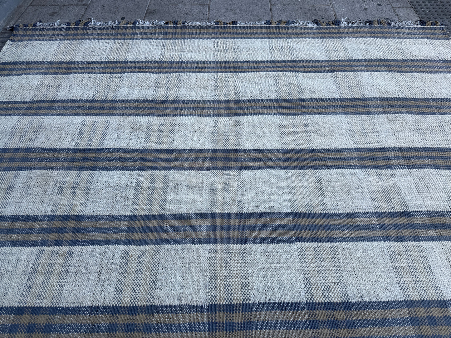 Jute 270x265cm
