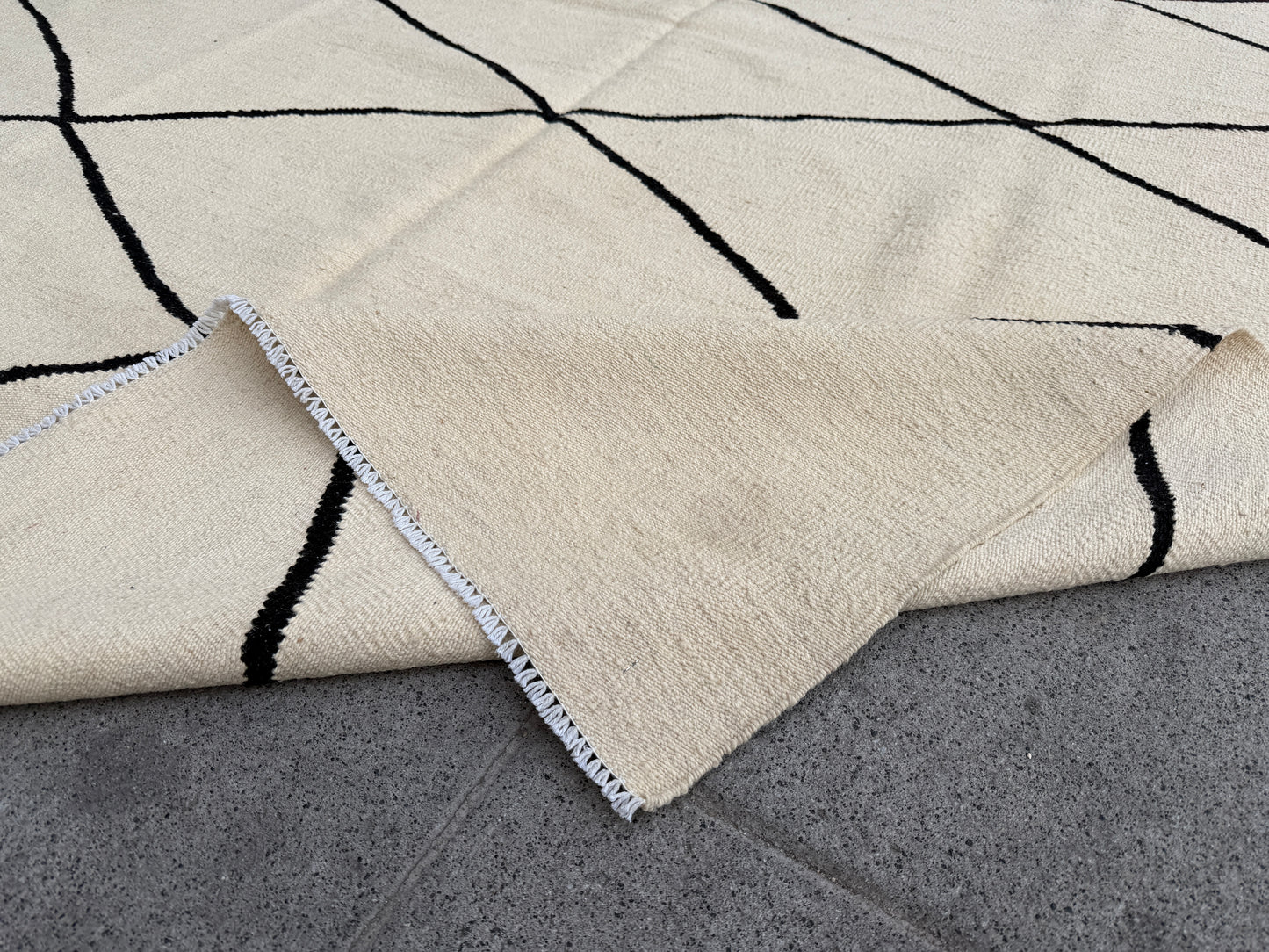 Classic berber Kilim 246x180cm