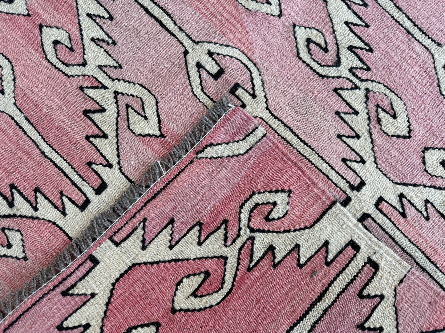 Comtemporary design Kilim 230x193cm