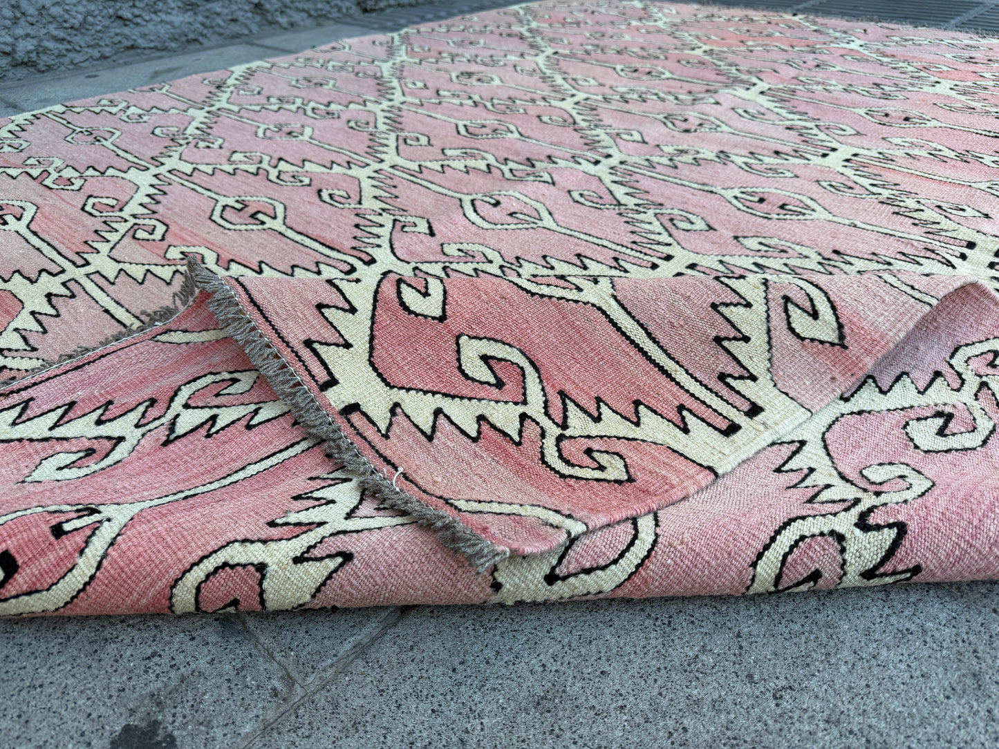 Comtemporary design Kilim 230x193cm