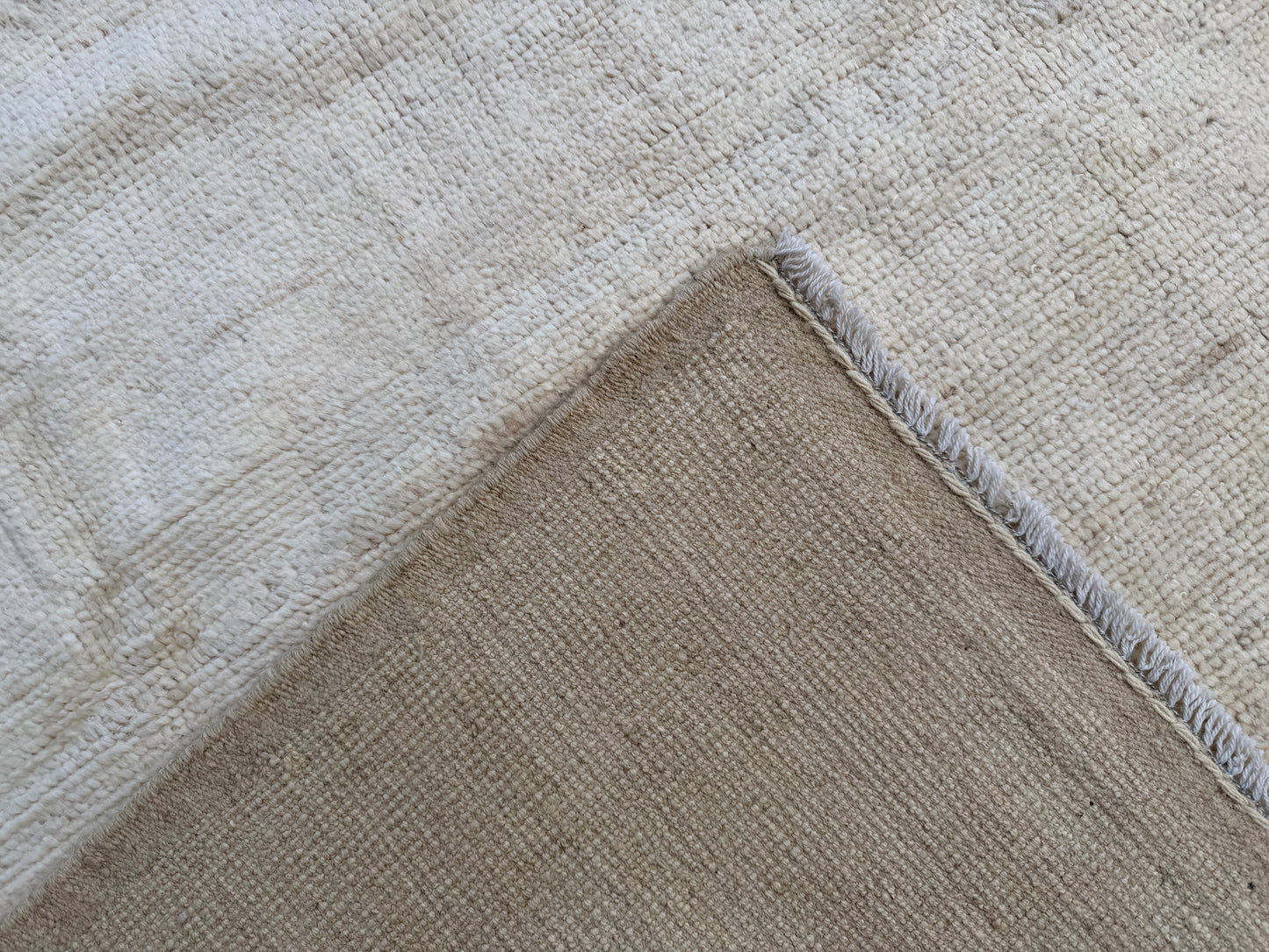 Plain Rug (430x300)