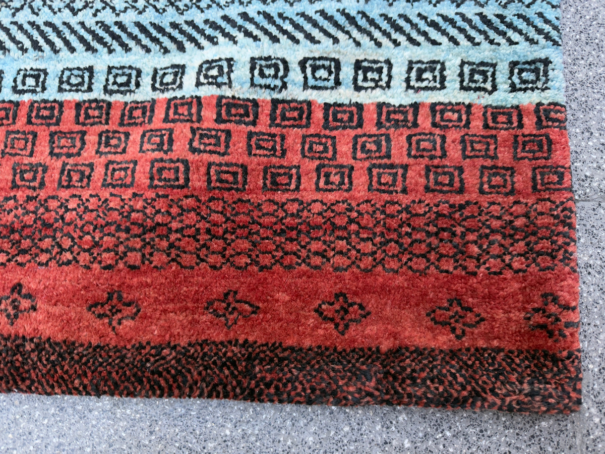 Gabbe Rug 310x250cm