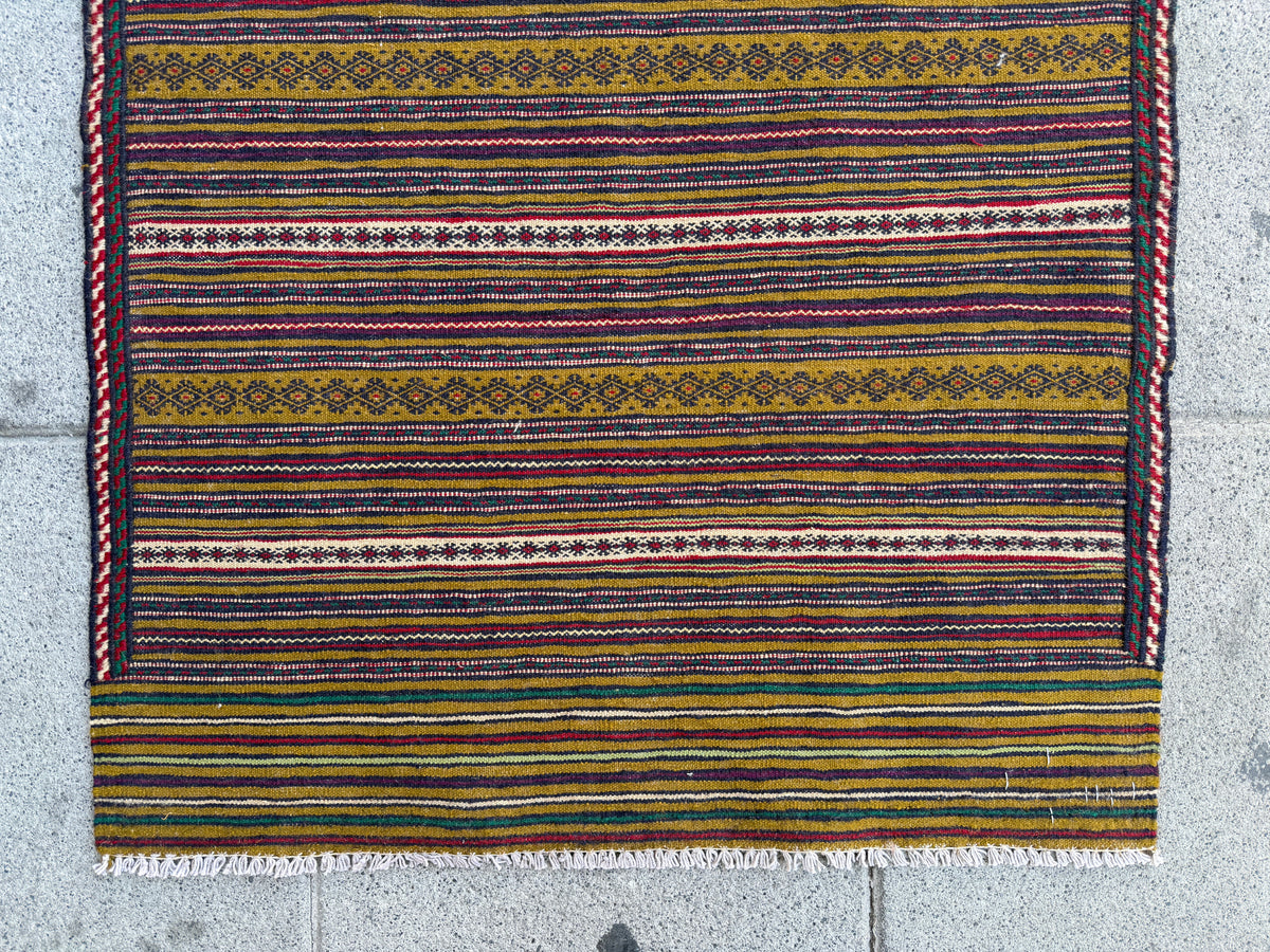 Vintage kilim Runner (290x75cm)