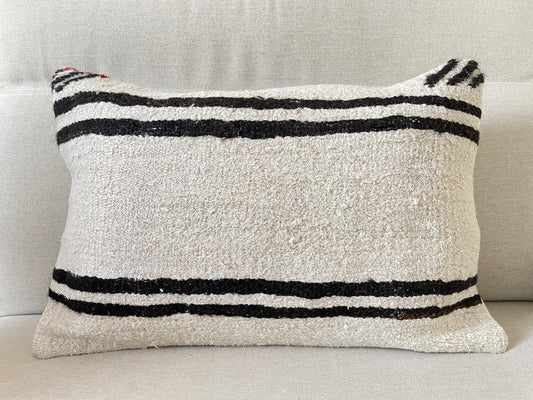 Hemp Hand woven Kilim cushion cover (60x40cm)