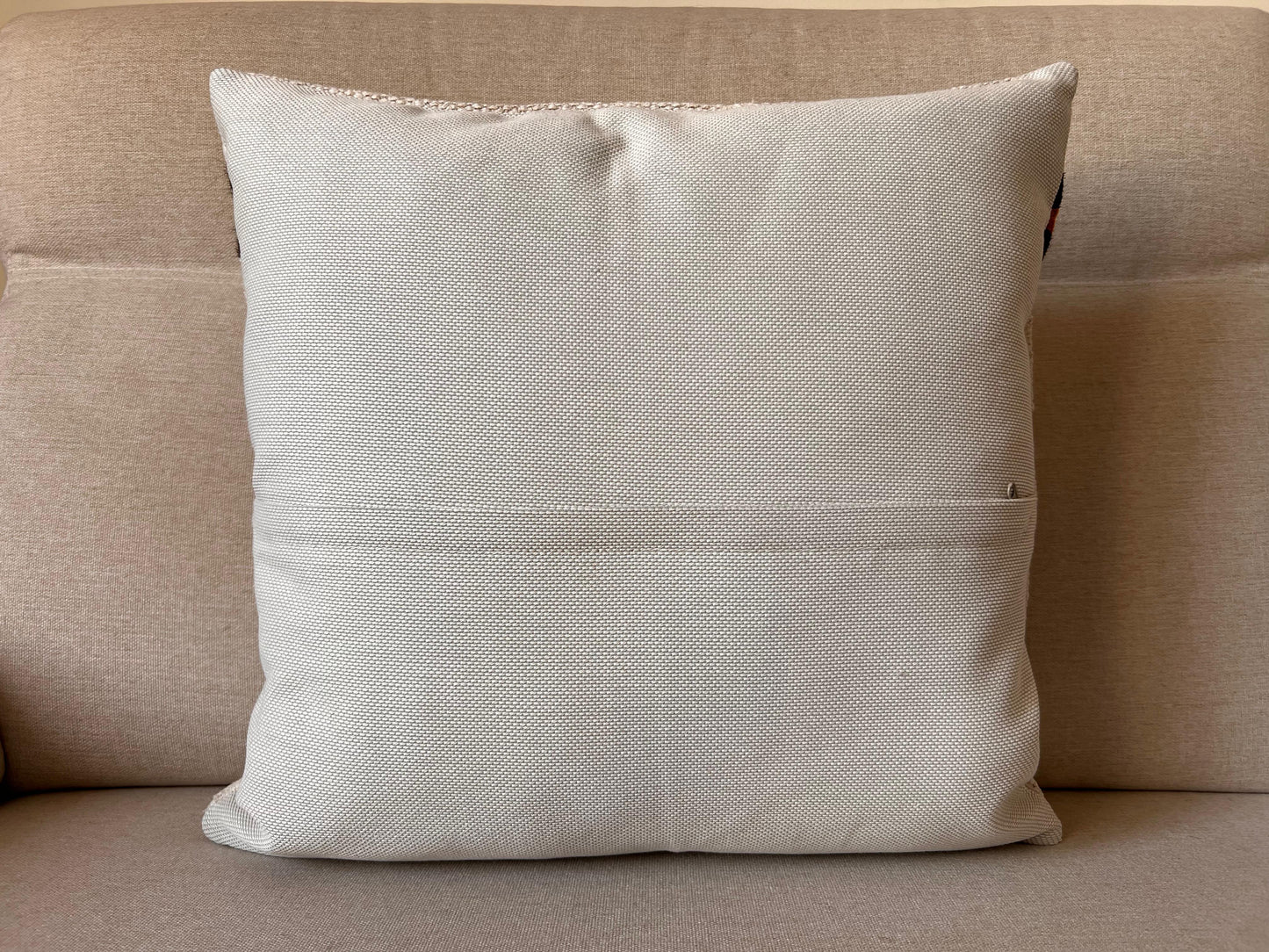 Hemp Hand woven Kilim cushion cover (50x50cm).