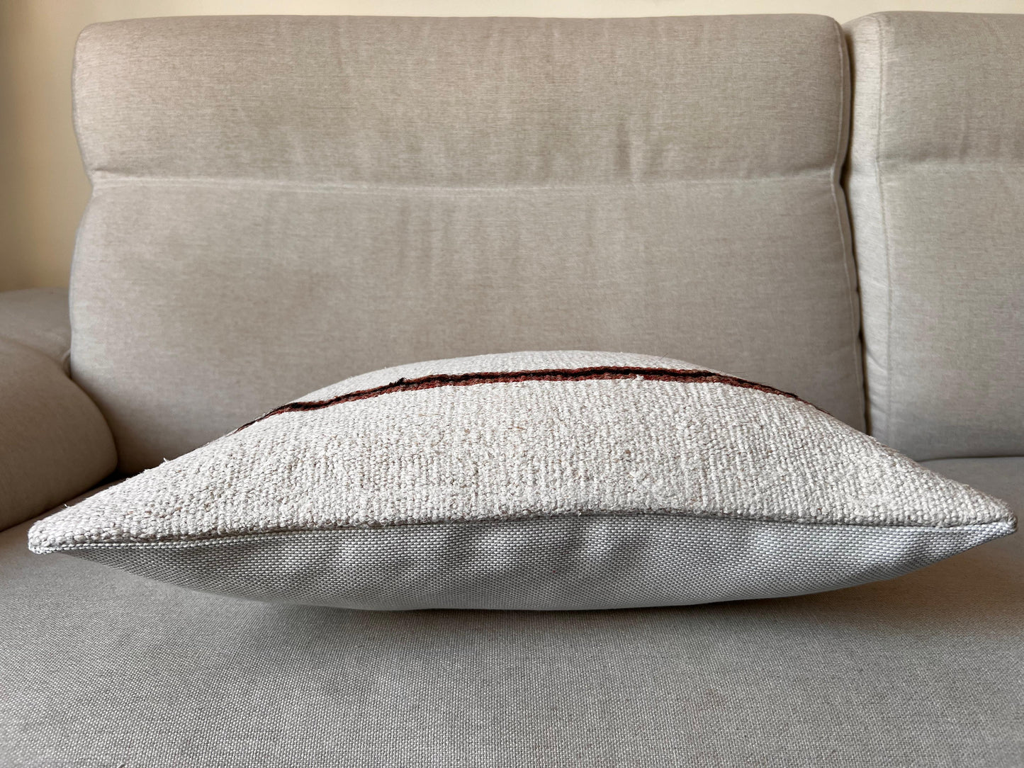 Hemp Hand woven Kilim cushion cover (50x50cm).