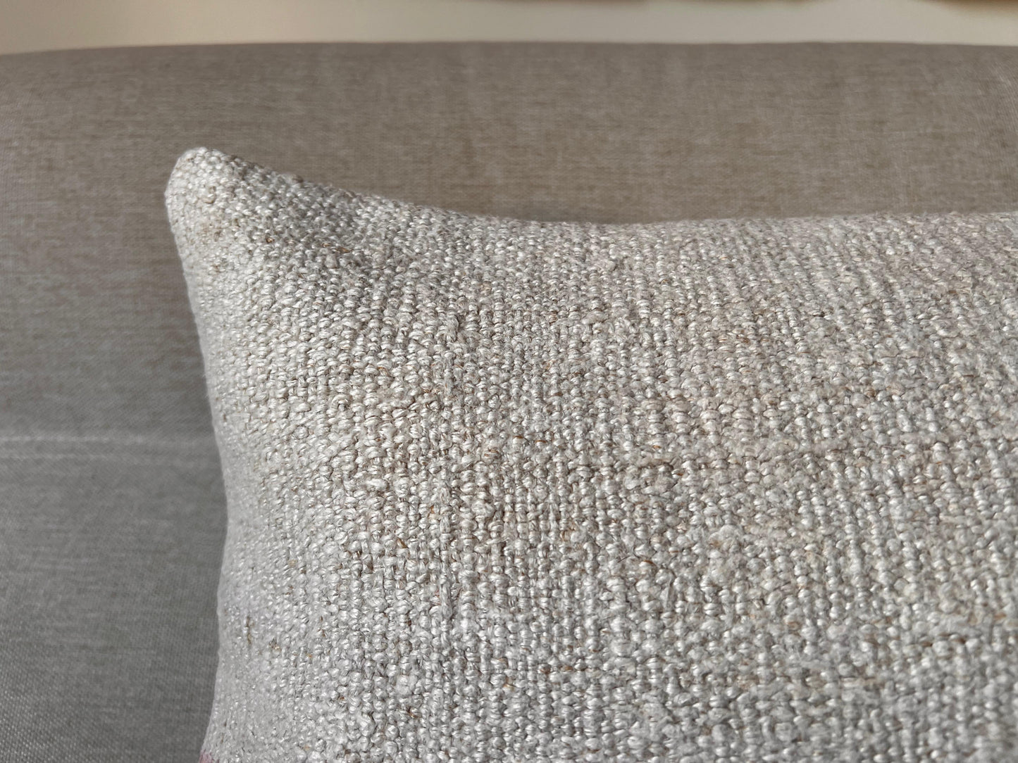 Hemp Hand woven Kilim cushion cover (50x50cm).
