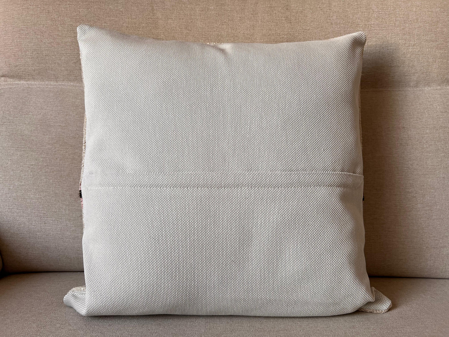 Hemp Hand woven Kilim cushion cover (50x50cm).