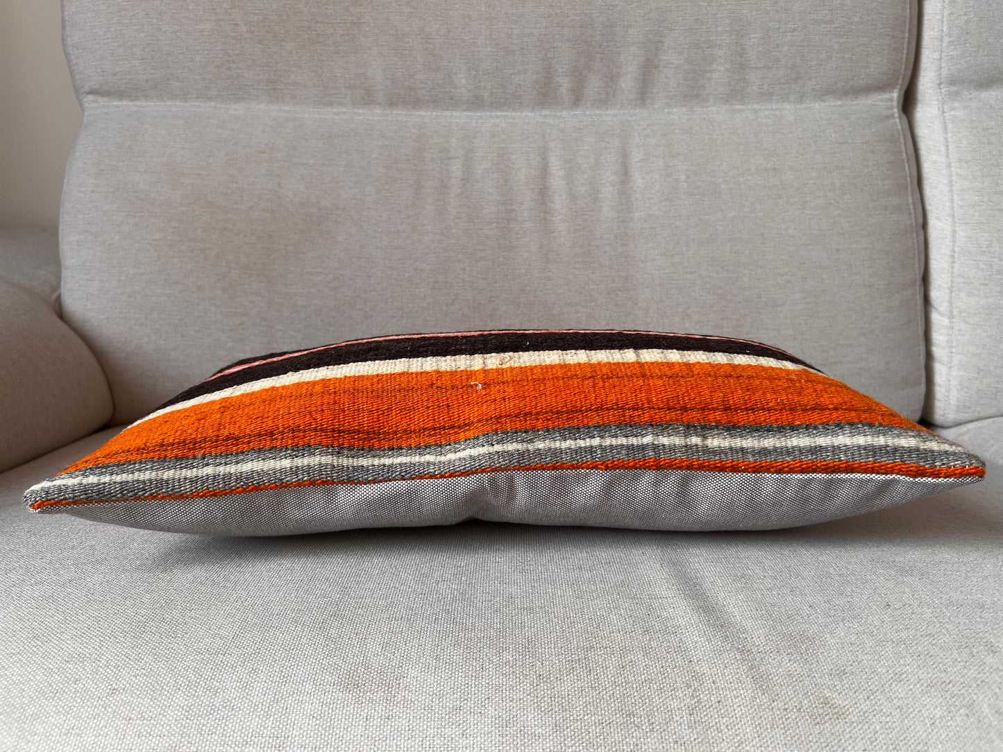 Hand woven Kilim cushion cover (50x30cm)