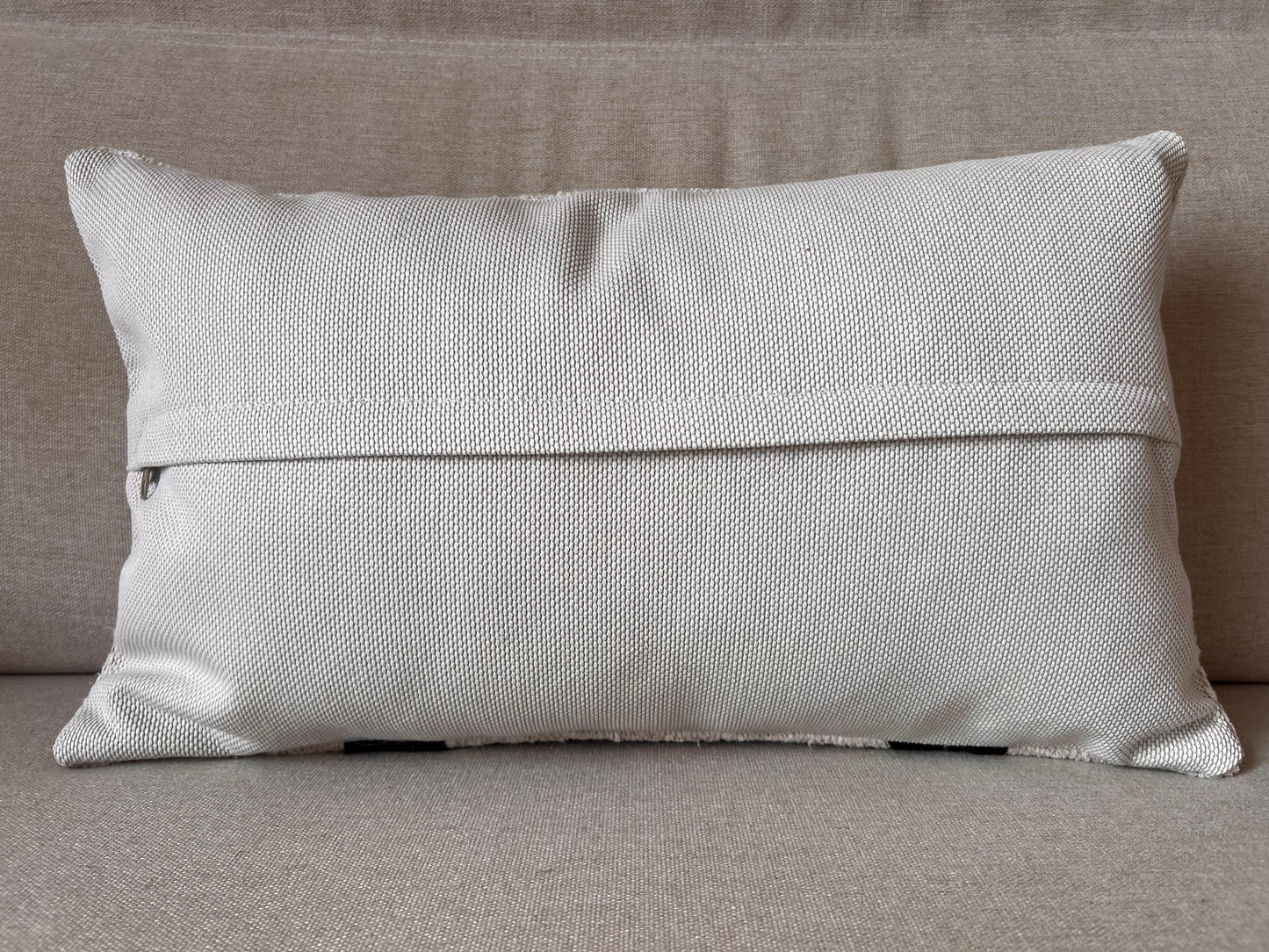 Hand woven Kilim cushion cover (50x30cm)