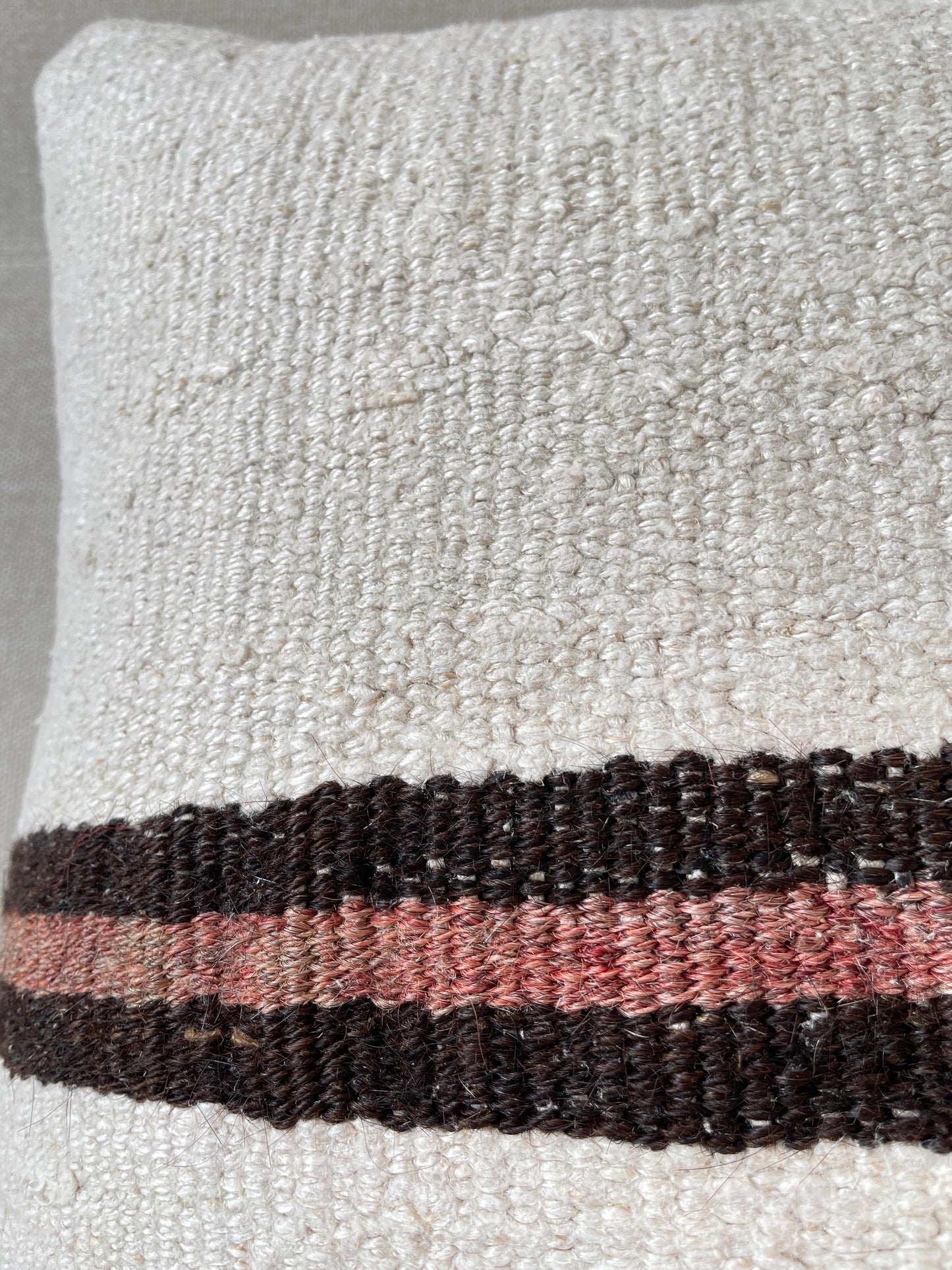 Hand woven Kilim cushion cover (40x40cm)