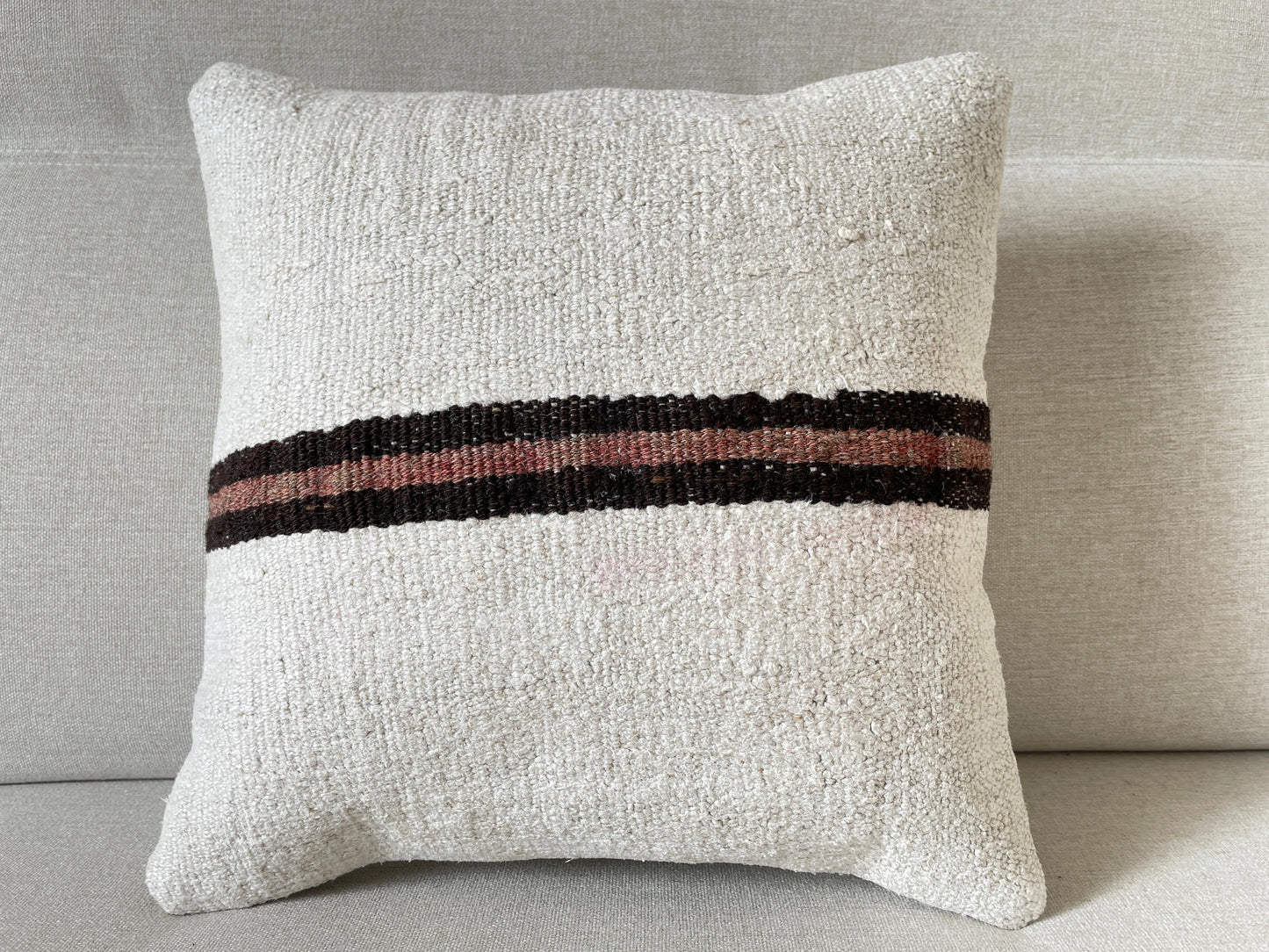 Hand woven Kilim cushion cover (40x40cm)