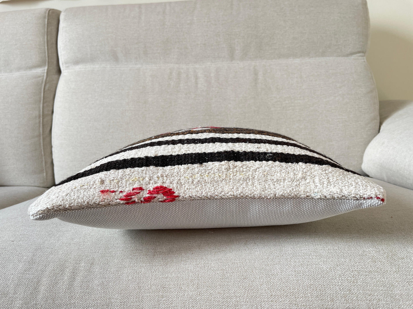 Hand woven Kilim cushion cover (40x40cm)